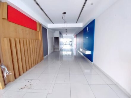 Commercial Showroom (270 Sqm ) for Rent in Diplomatic Area BD.3000/-