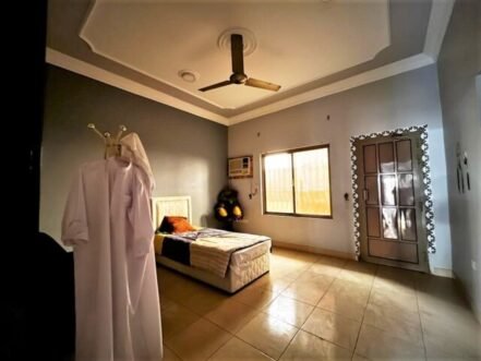 Semi furnished 5 bed room villa in Tubli, behind Ansar Gallery